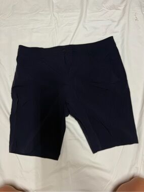 Eddie Bauer Navy Women's Shorts with Waistband